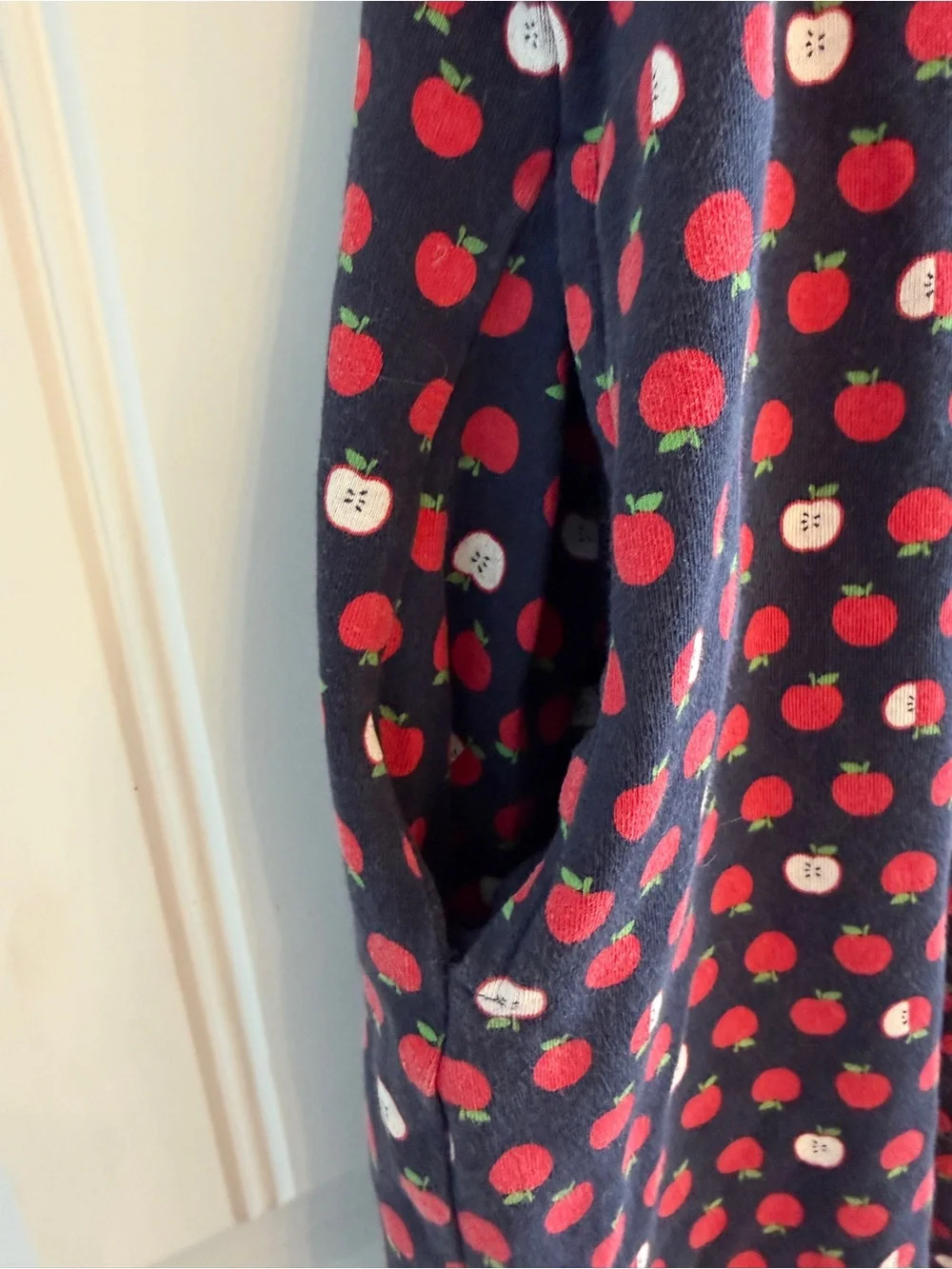 Apples!! Girls Navy Blue Apple Print Short Sleeve Dress by Gymboree size 8.